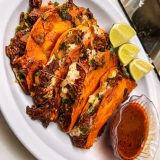 Quesabirria Taco